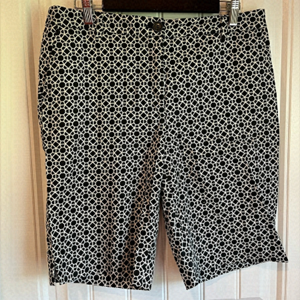 JESSICA Dream Fit Black & White Bermuda Shorts 12 - Picture 2 of 7